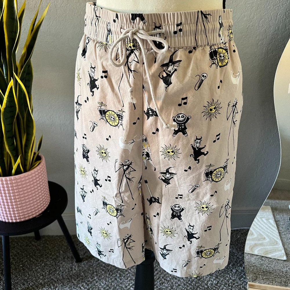 NIGHTMARE BEFORE CHRISTMAS SHORTS- SIZE 3X